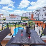 Apartamento de 100 m² en Sao Sebastiao, con 2 habitación(es) y 2 baño(s) privado(s)